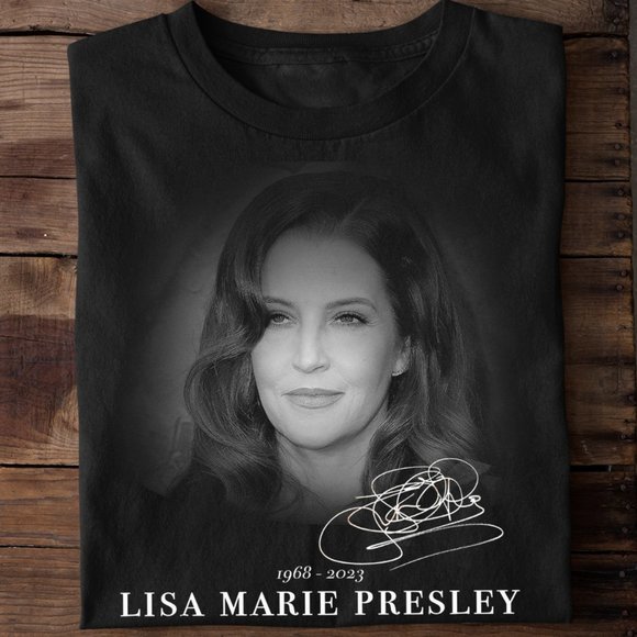 Remembering Lisa Marie Presley Black Signature T shirt unisex tee 1968-2023 - Picture 1 of 2